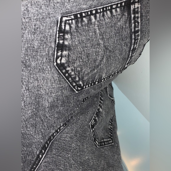 Refuge/bluenotes acid washed ripped skinny jeans size 13 - Picture 6 of 9